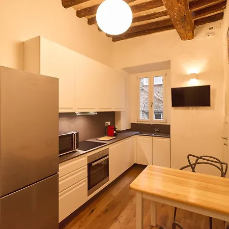 N11 - Centro Storico Arte E Relax Apartment